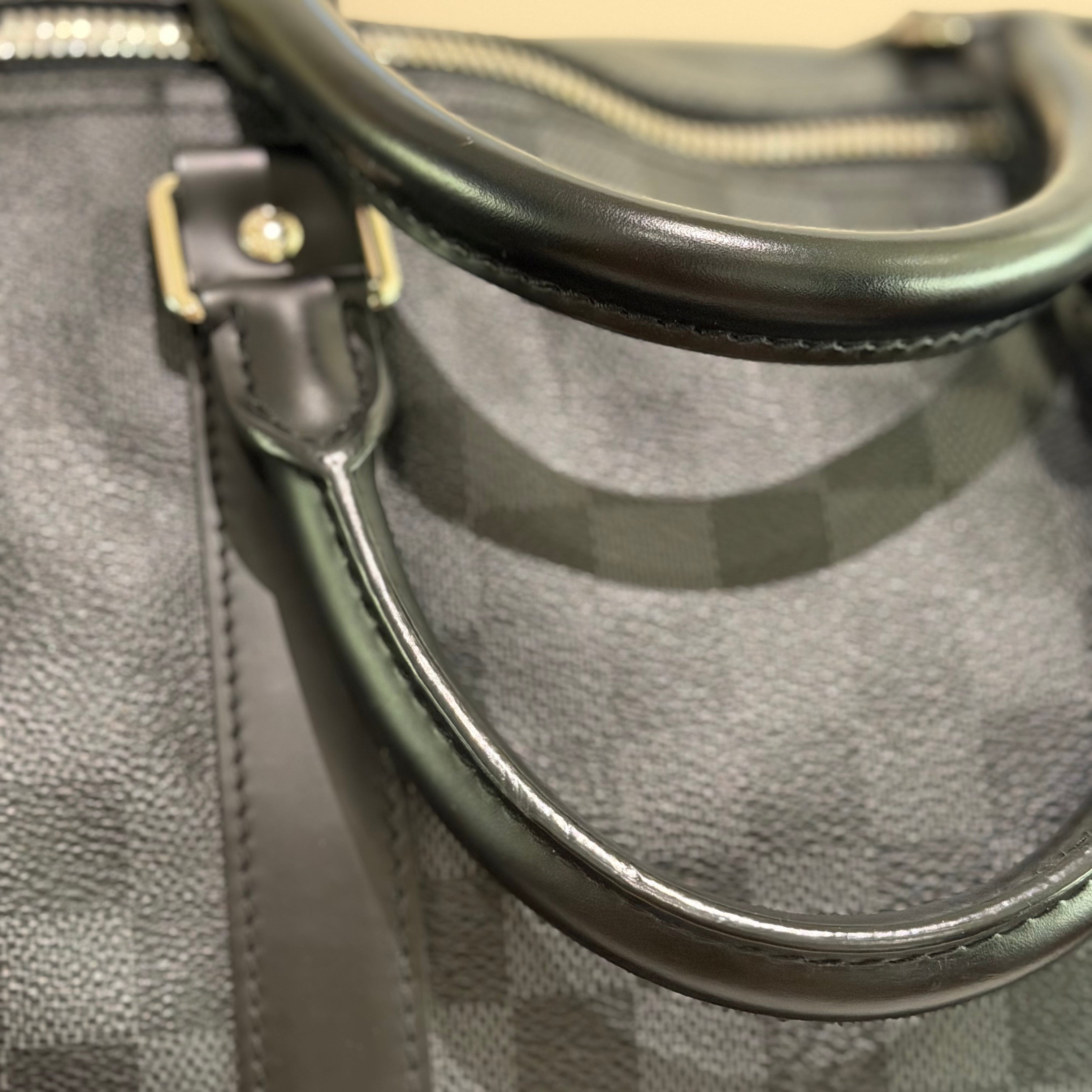 Louis Vuitton Keepall 55 Damier Canvas Top Handle Shoulder Bag