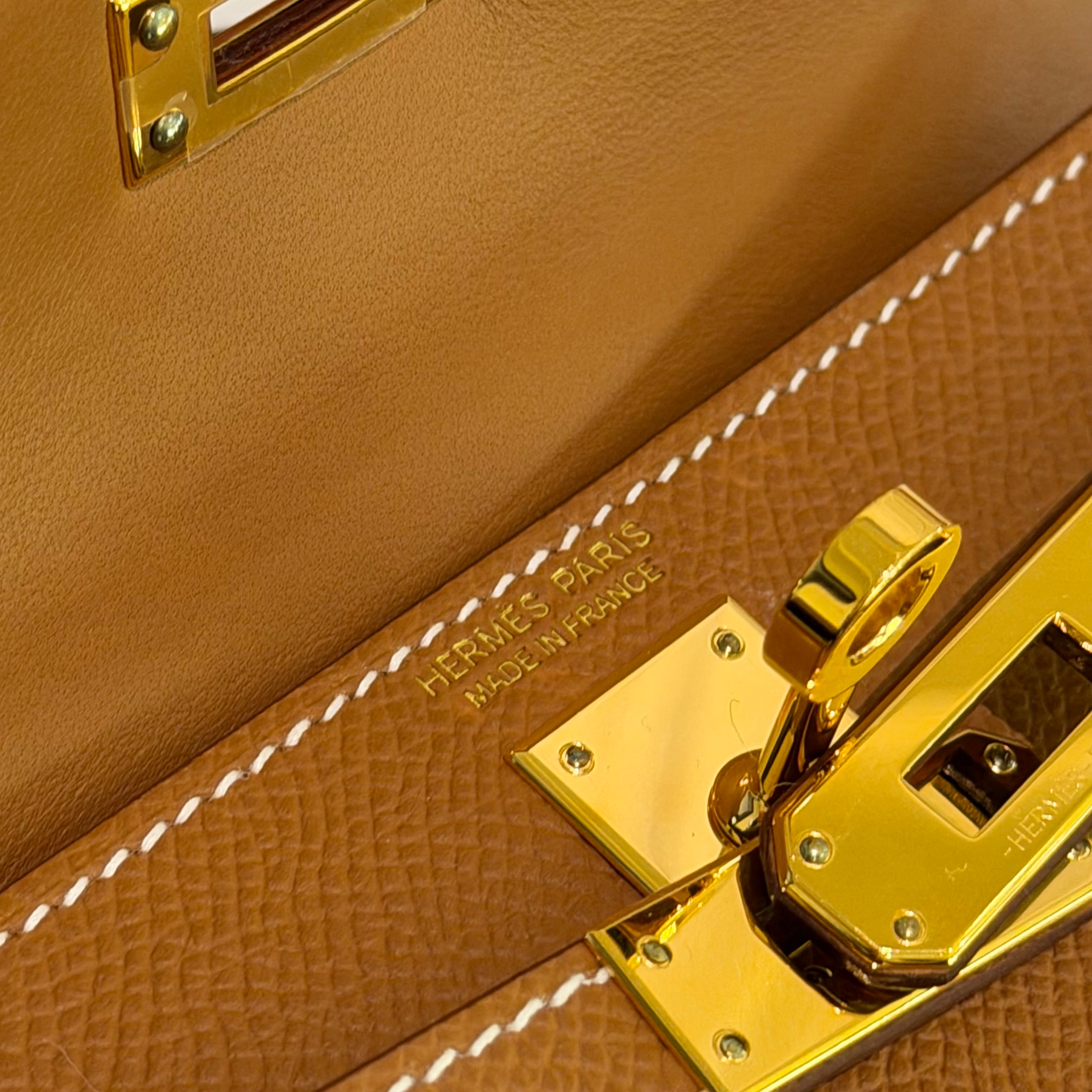 HERMÈS MINI KELLY II GOLD EPSOM LEATHER WITH GOLD HARDWARE (STAMP W)