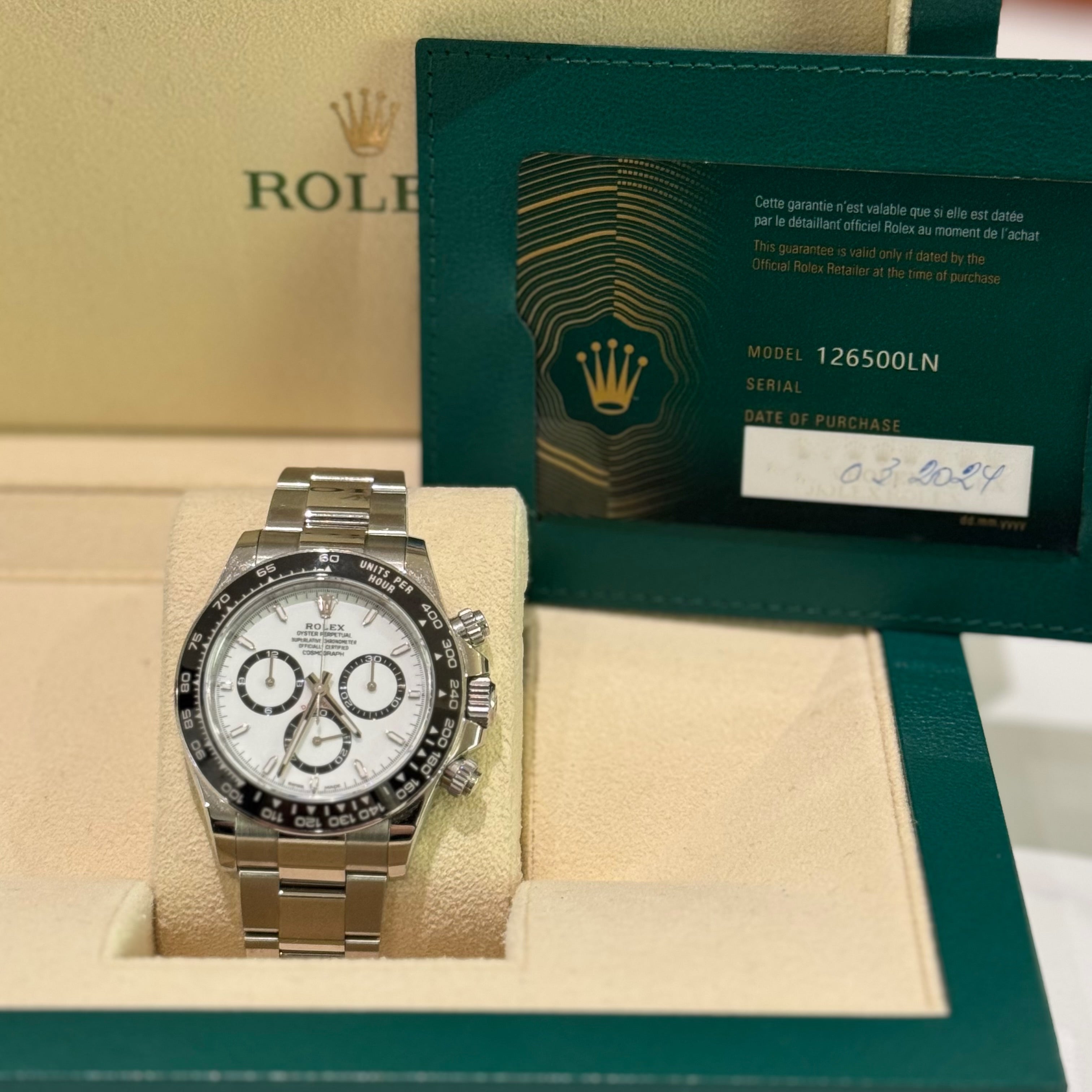 ROLEX OYSTER PERPETUAL COSMOGRAPH DAYTONA 126500LN