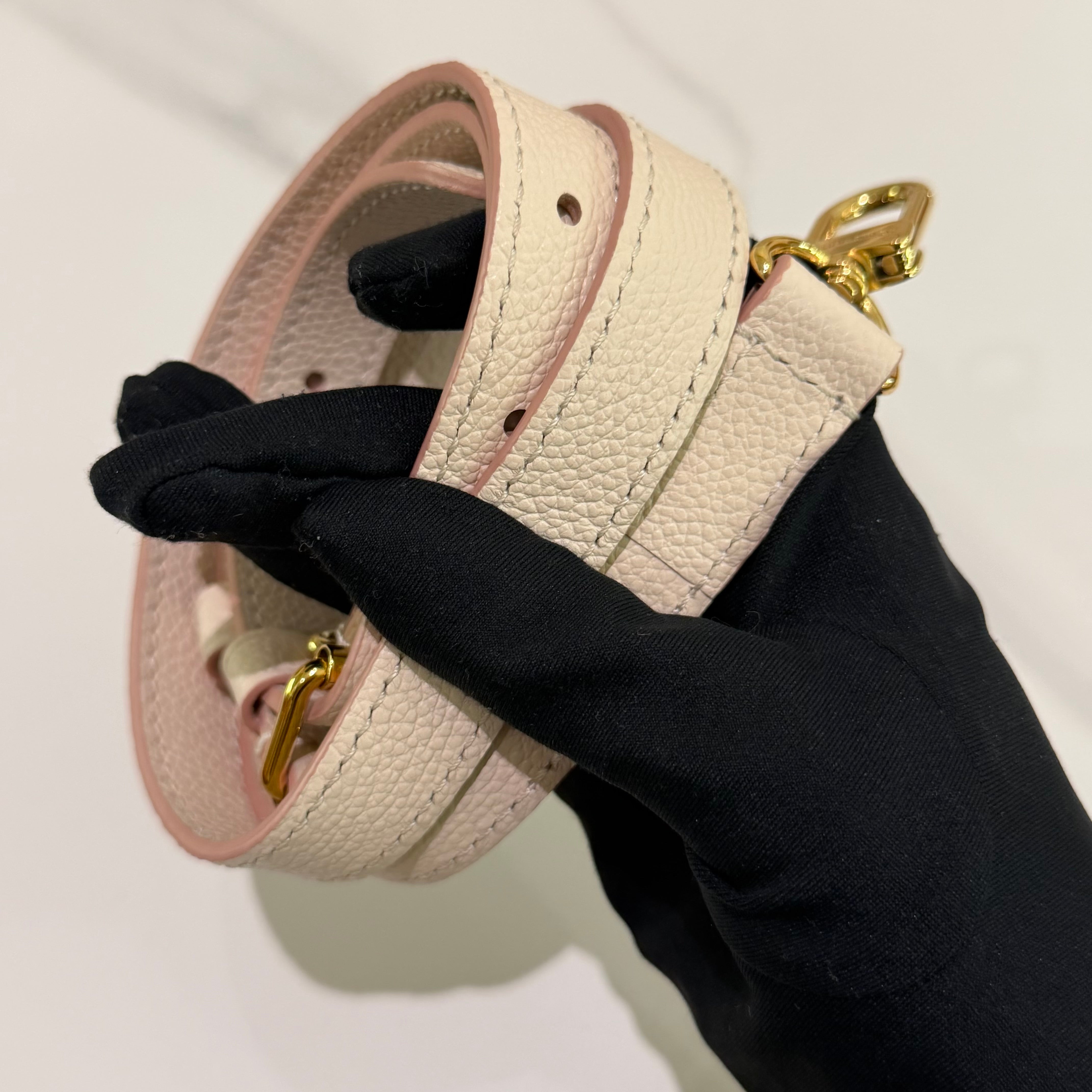 Louis Vuitton Onthego PM Almond Pink Monogram Empreinte Leather (Chip Model)