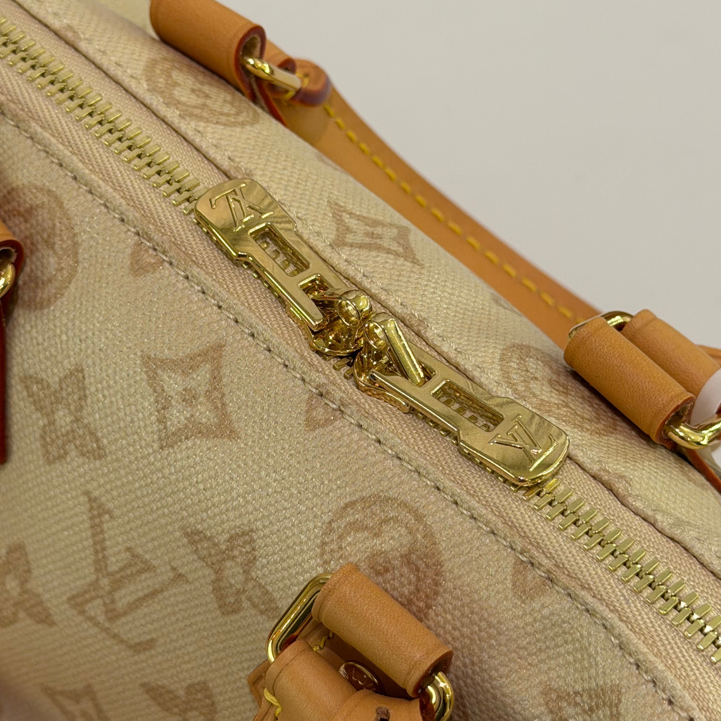 Louis Vuitton Speedy 20 130th Anniversary Limited Edition Monogram Beige (Microchip Version)