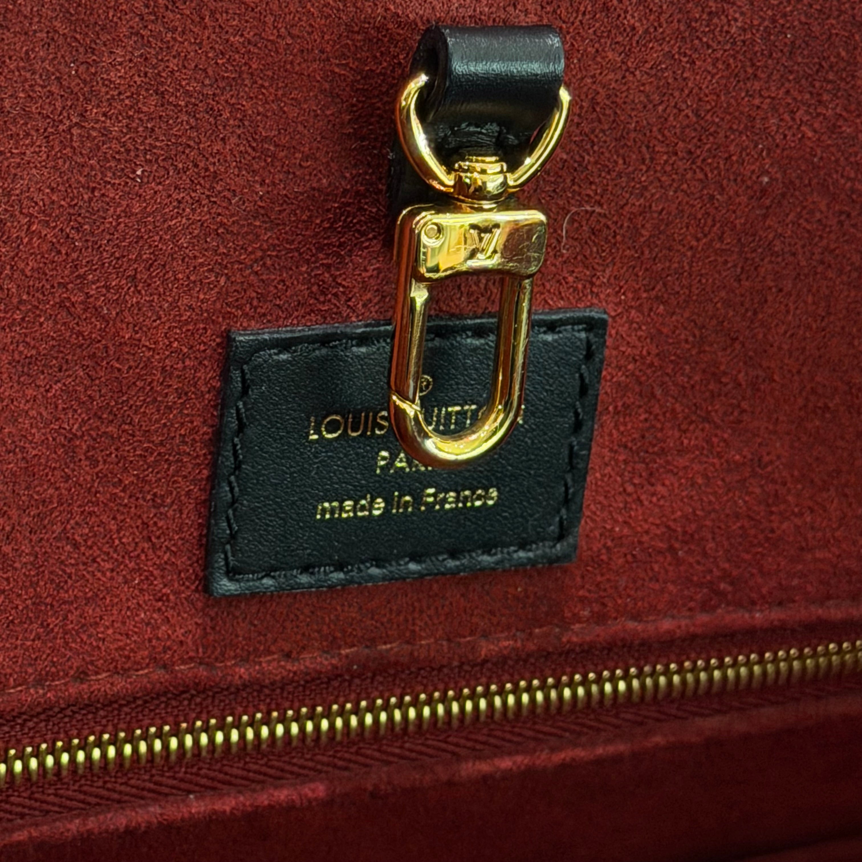 LOUIS VUITTON ON THE GO TOTE MEDIUM BLACK AND WHITE EMBOSSED LEATHER BAG