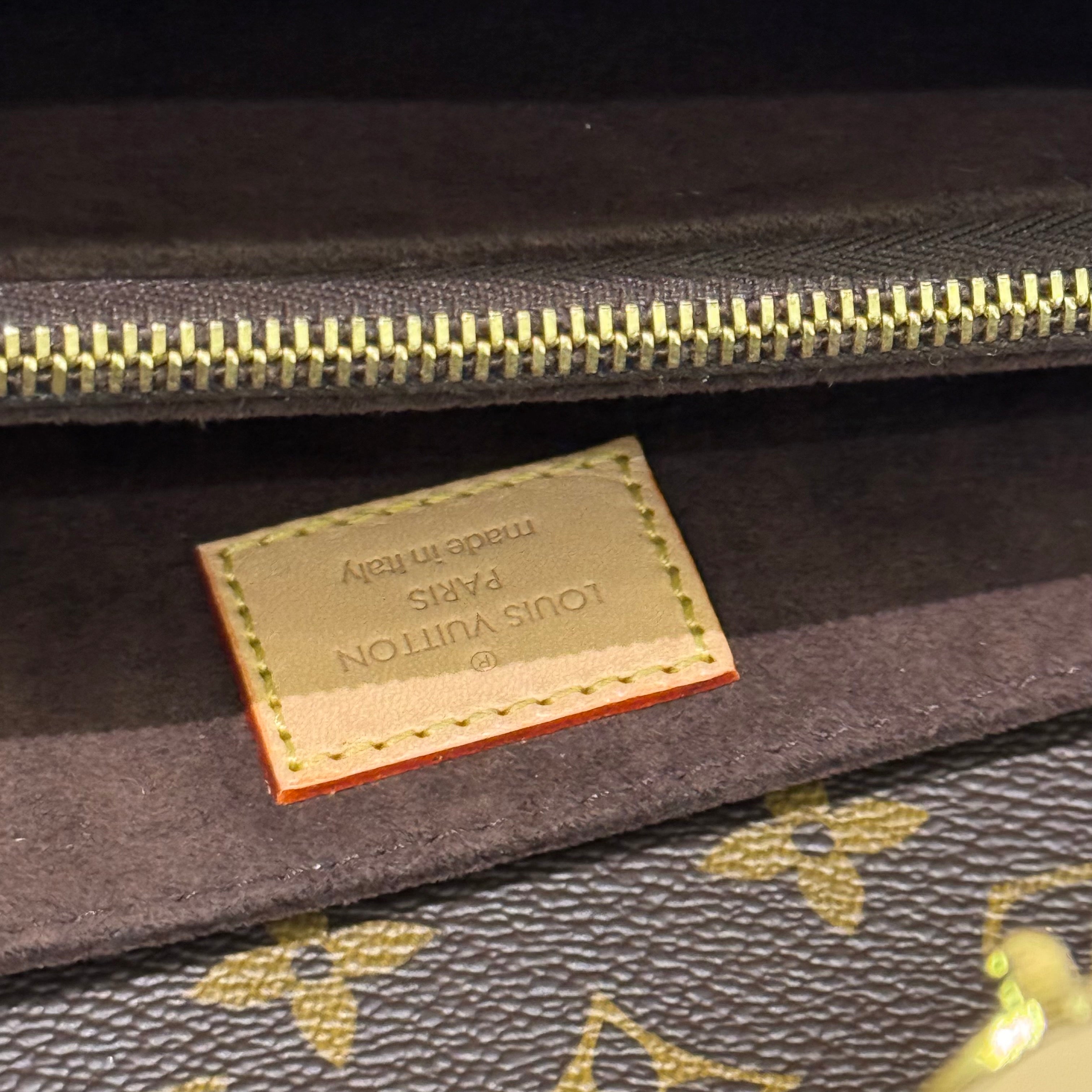 LOUIS VUITTON MÉTIS EAST WEST SHOULDER BAG