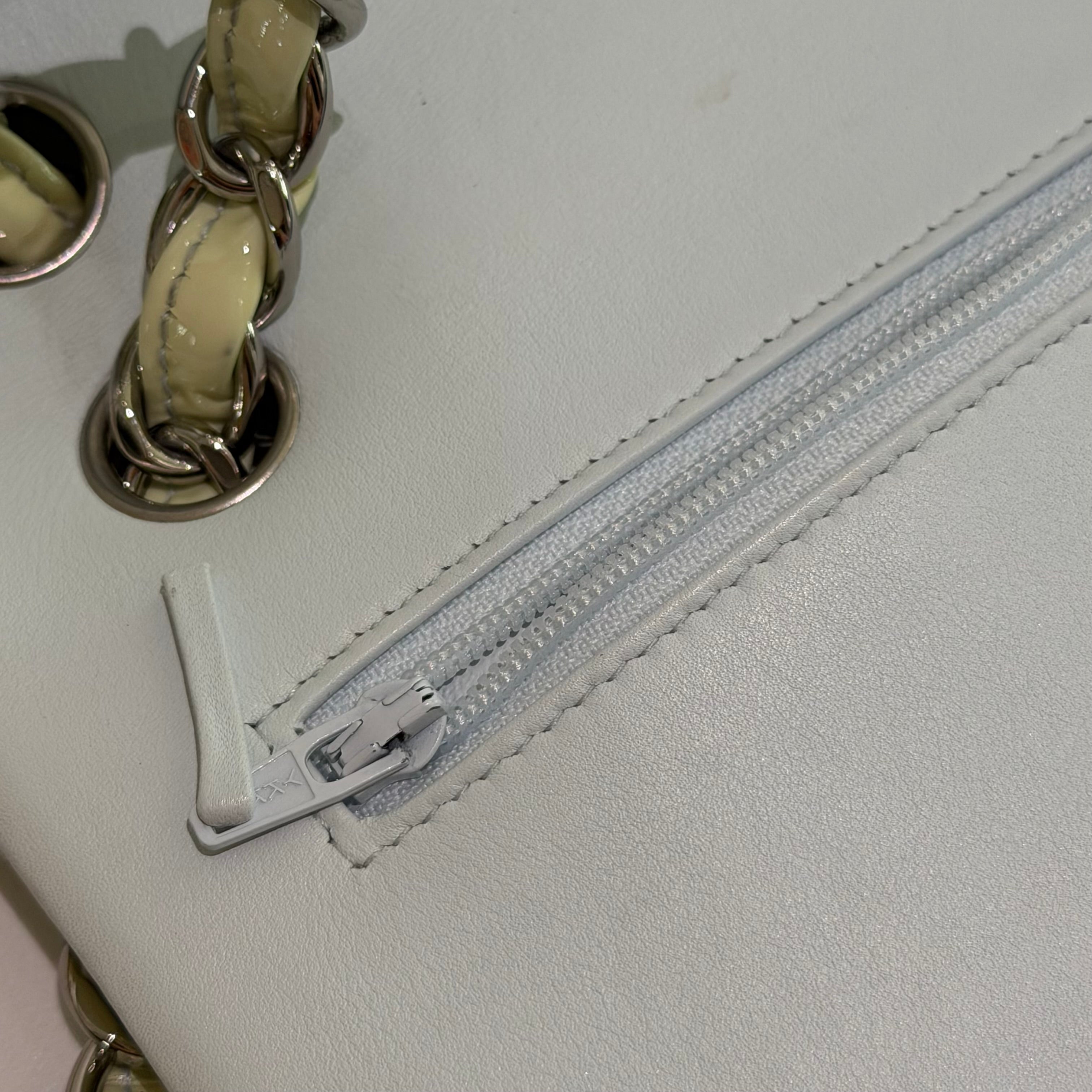 Chanel Classic Flap Jumbo Patent Leather Cream Yellow-Green