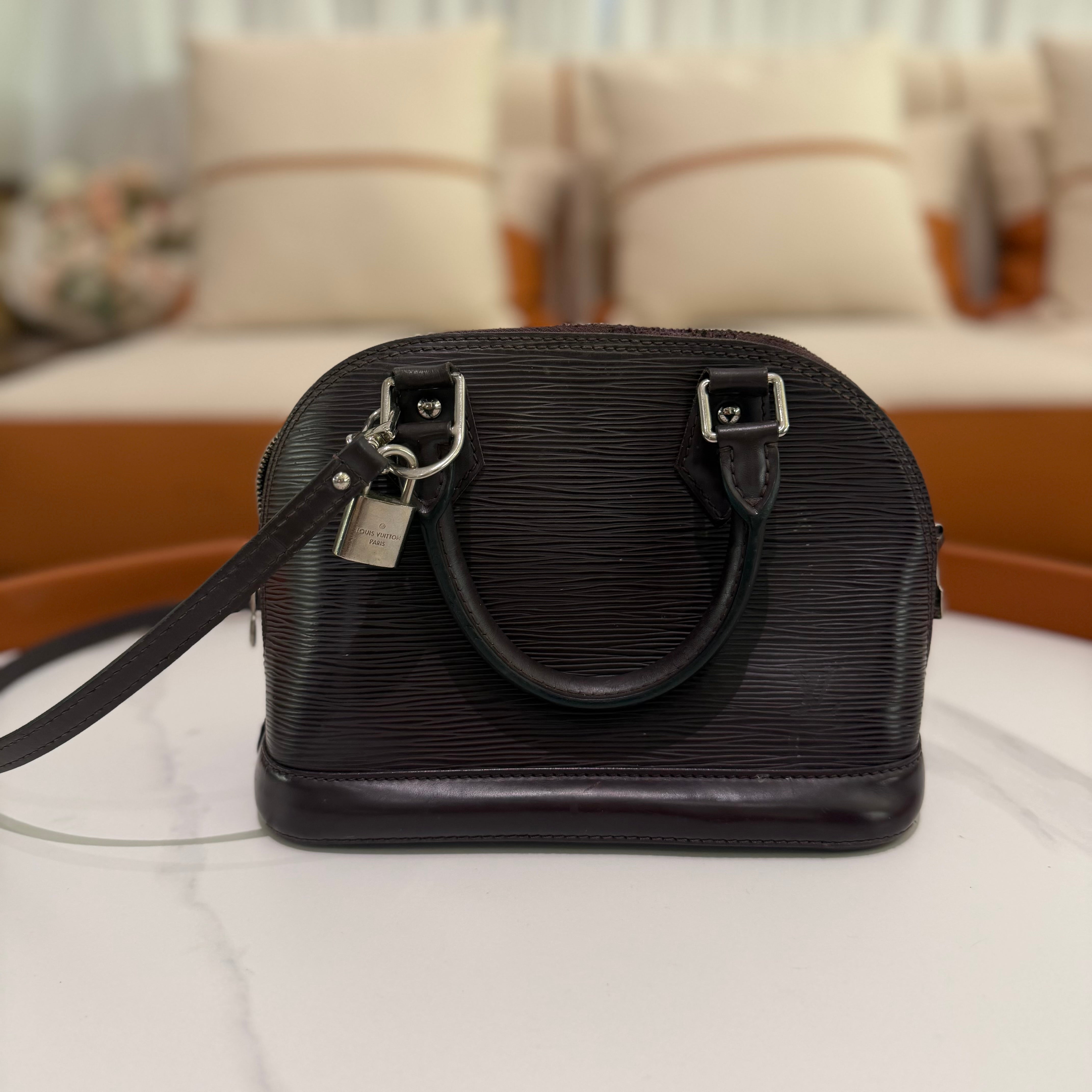 Louis Vuitton Vintage Alma BB Brown Epi Leather Bag