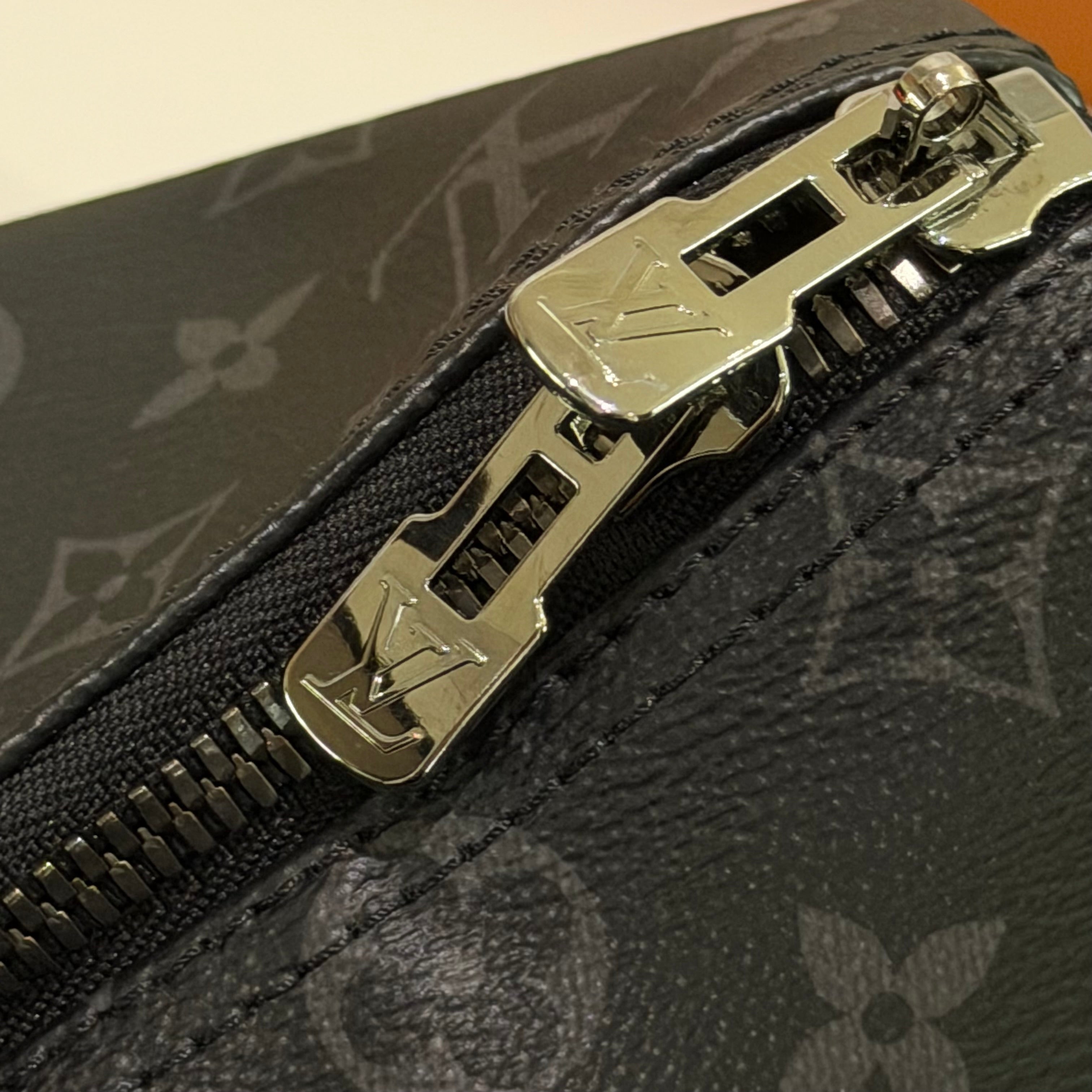 Louis Vuitton Keepall 45 Monogram Top Handle Shoulder Crossbody Bag