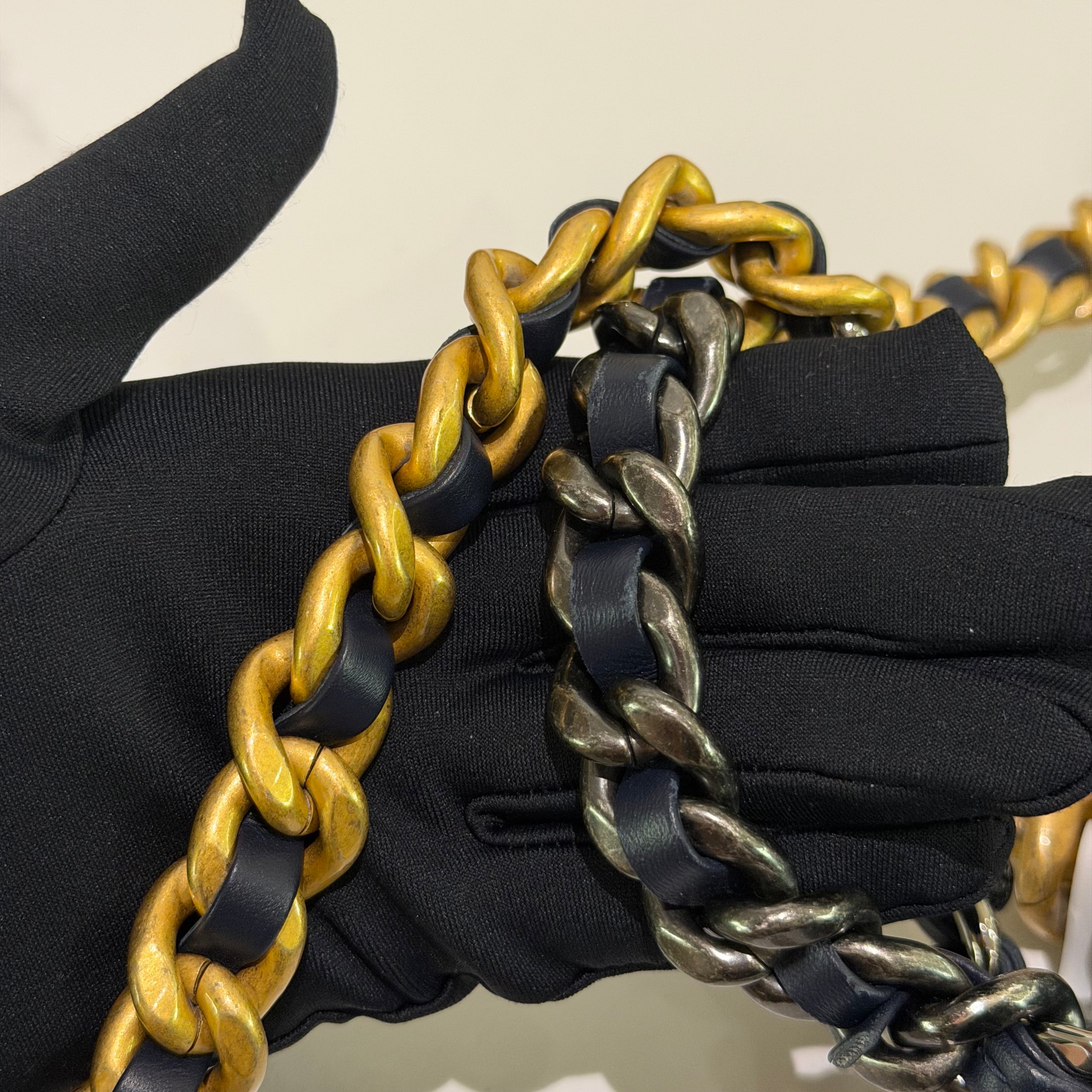 Chanel 23C Denim 19 Bag Medium (Chip Model)