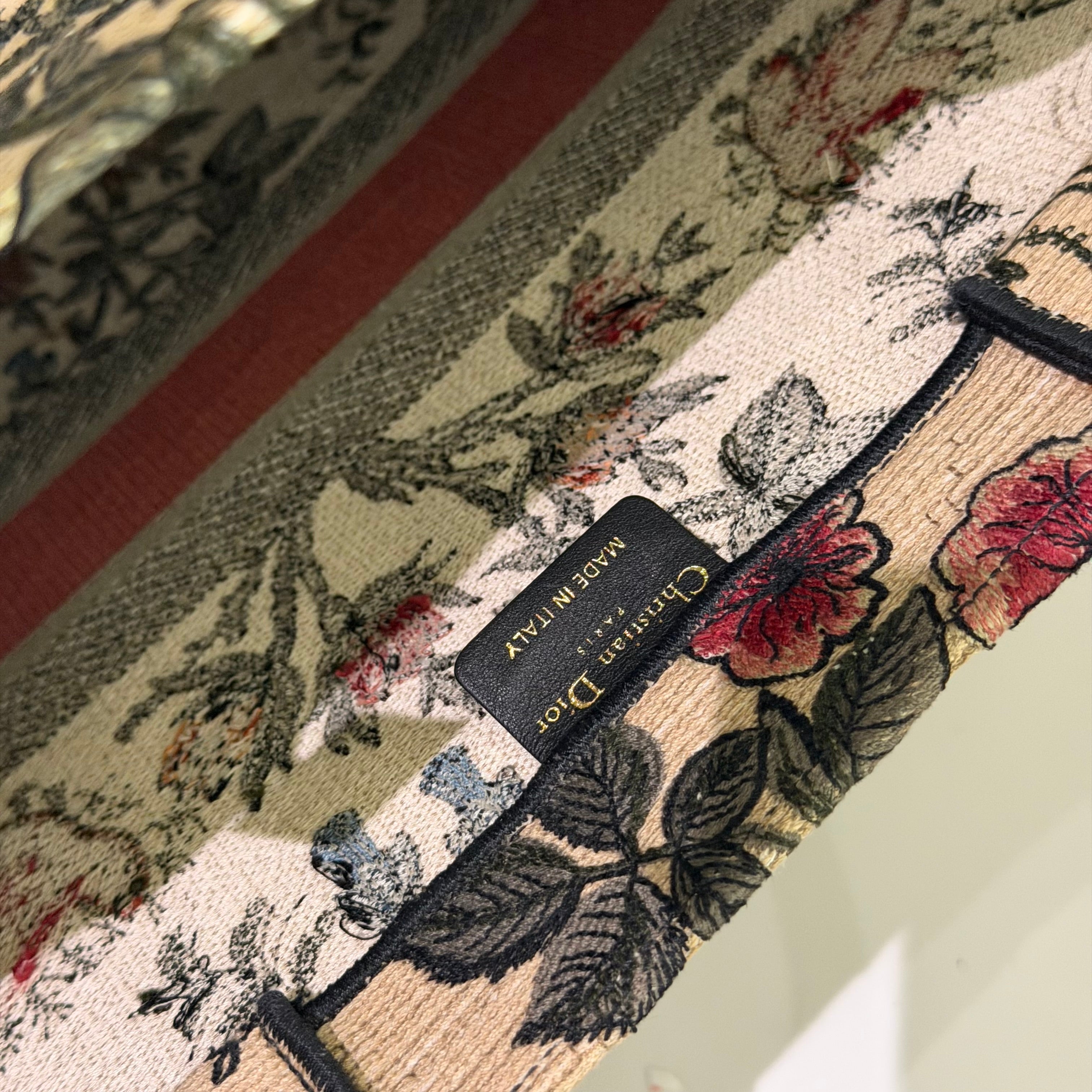 Dior Floral Embroidered Tote Bag Large | DIOR