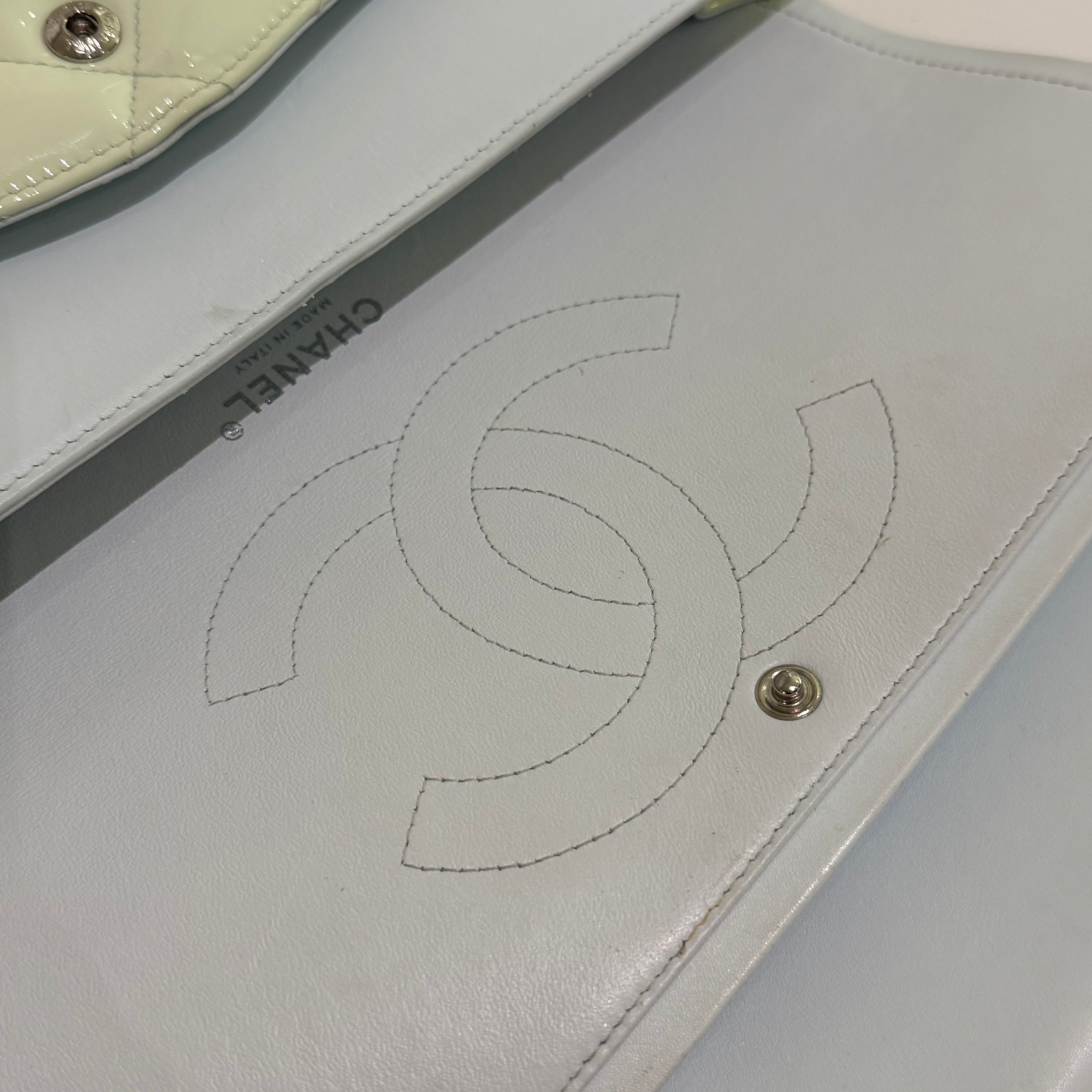 Chanel Classic Flap Jumbo Patent Leather Cream Yellow-Green