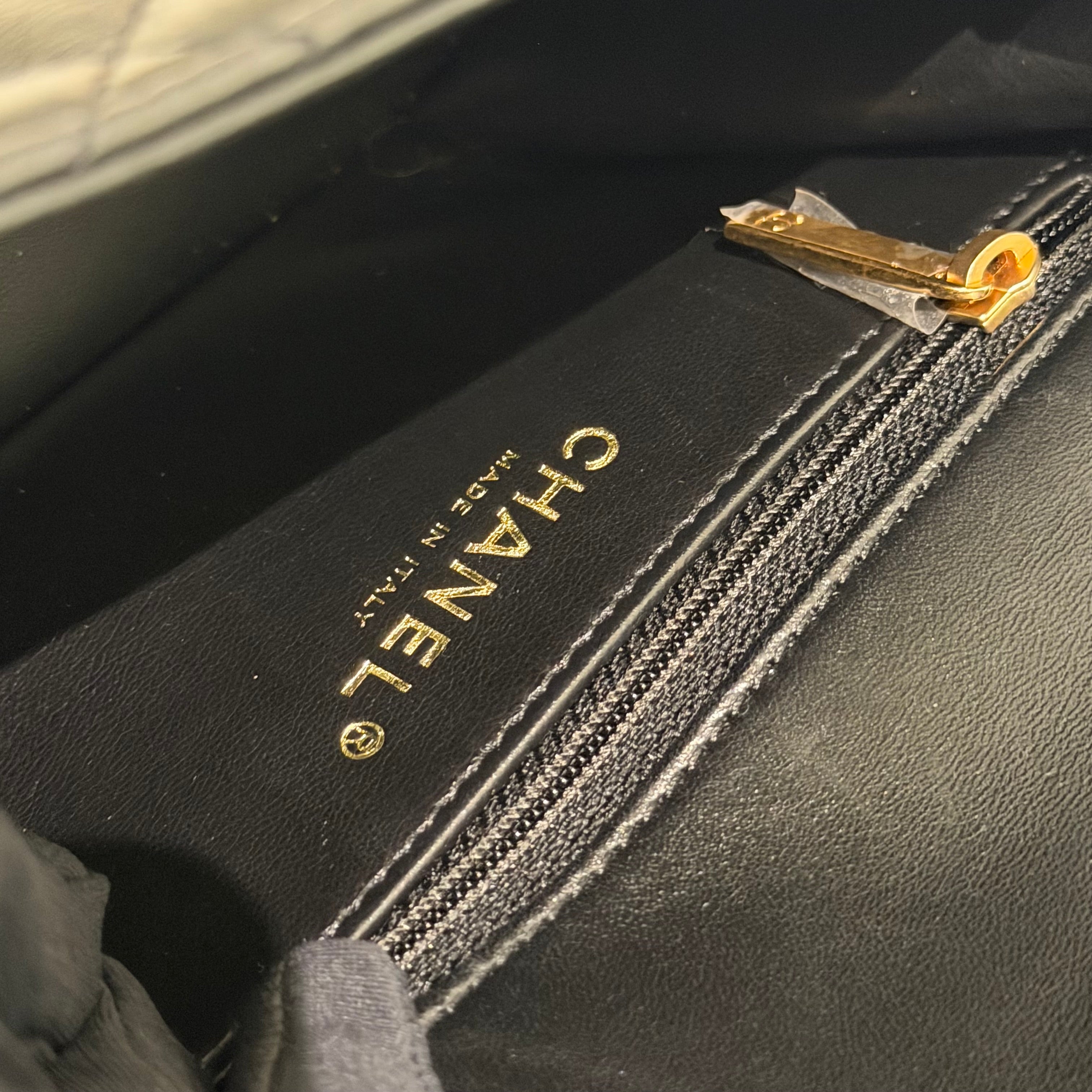 Chanel Black Enamel Chain Shoulder Bag with Gold Hardware (Chip Model)