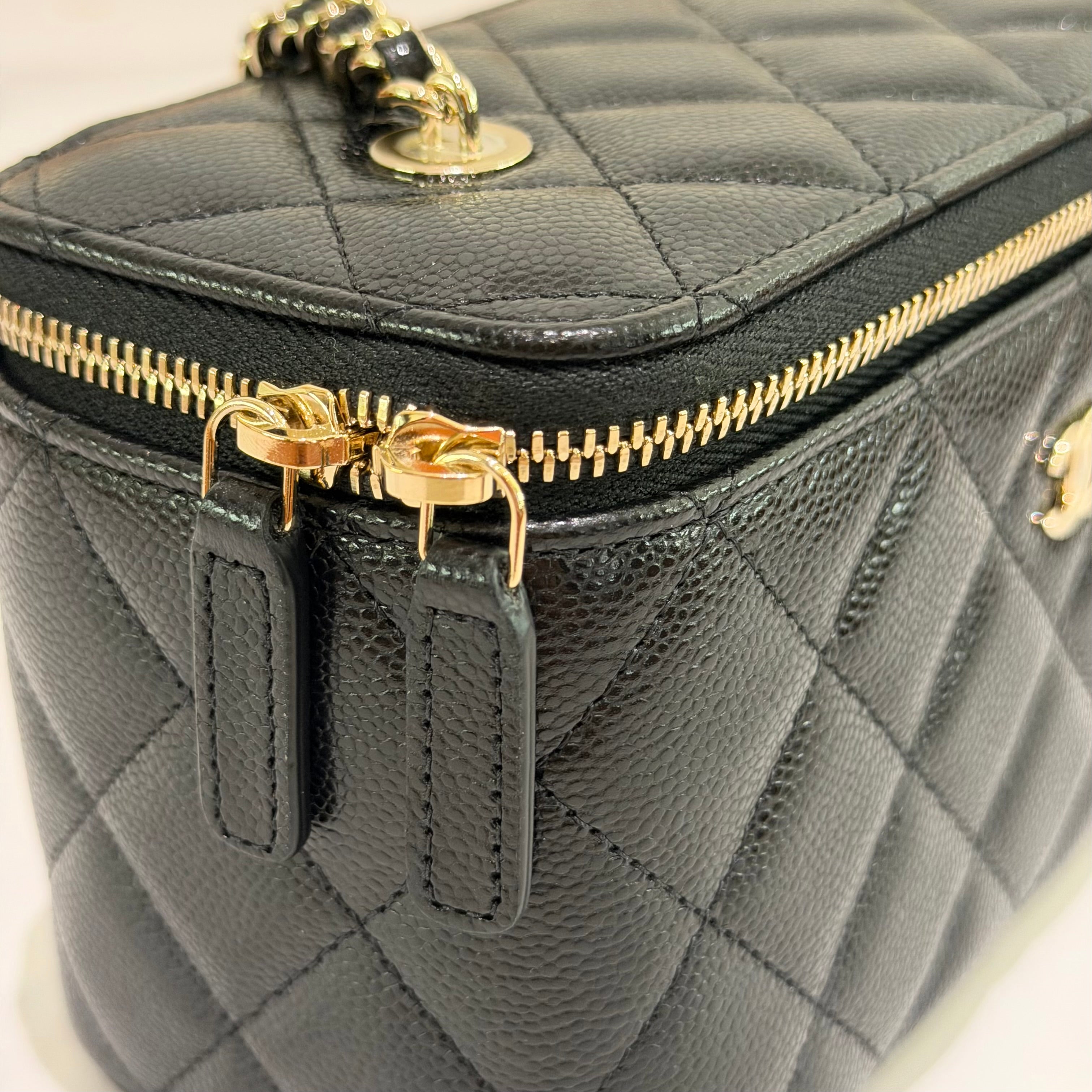 CHANEL Caviar Leather Long Vanity Chain Case