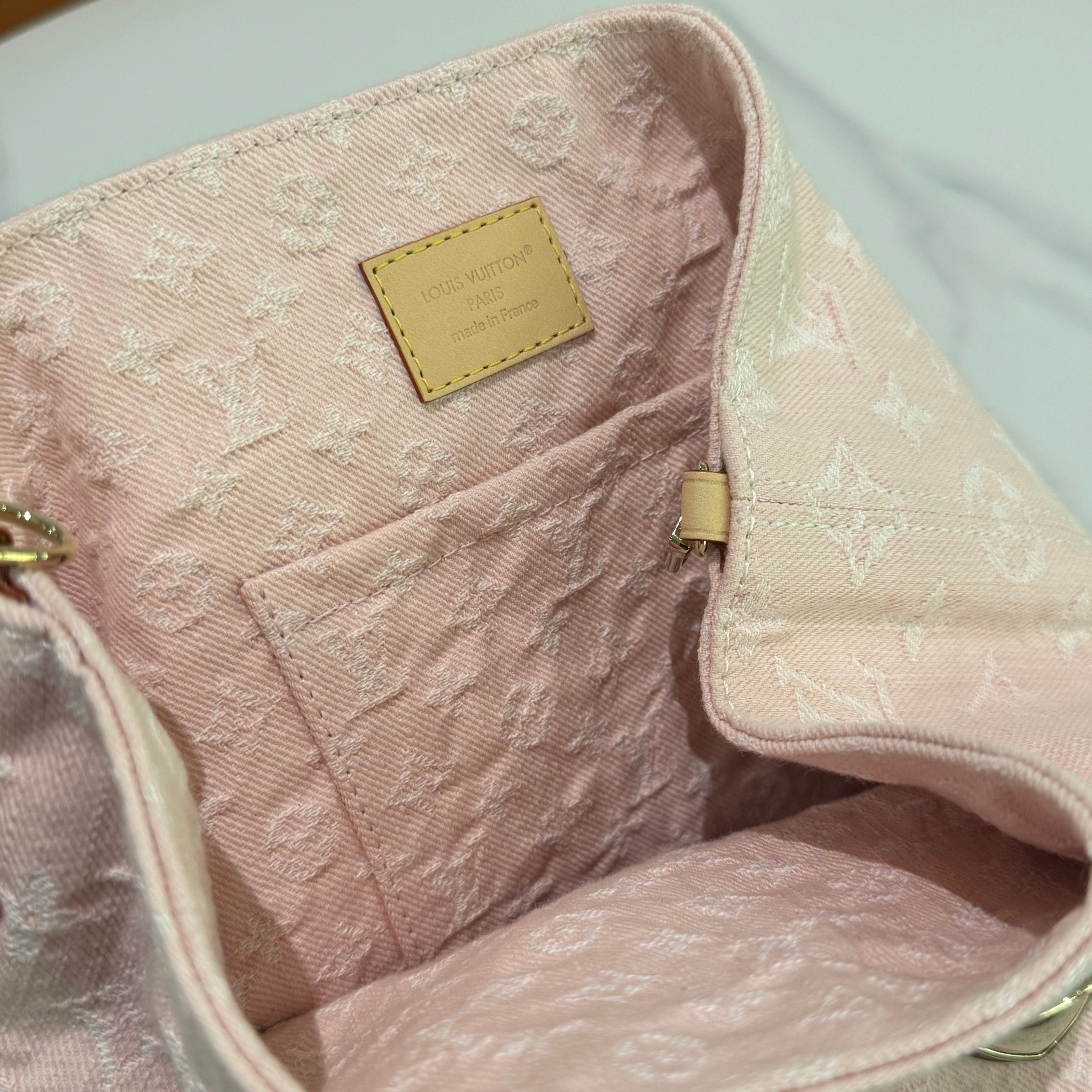 LOUIS VUITTON VENICE BACKPACK CHERRY BLOSSOM PINK DENIM