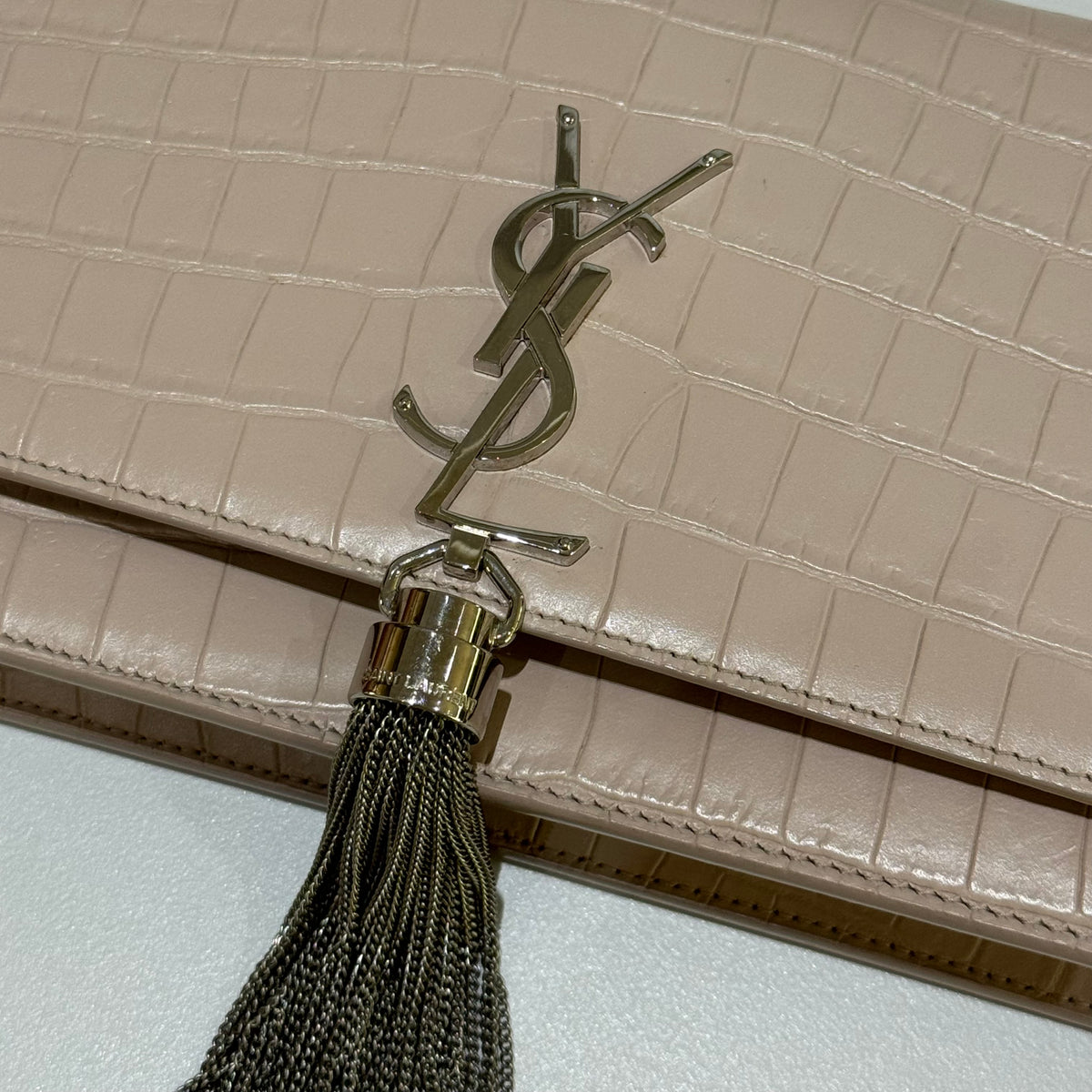 Saint Laurent Kate Tassel Bag | SAINT LAURENT