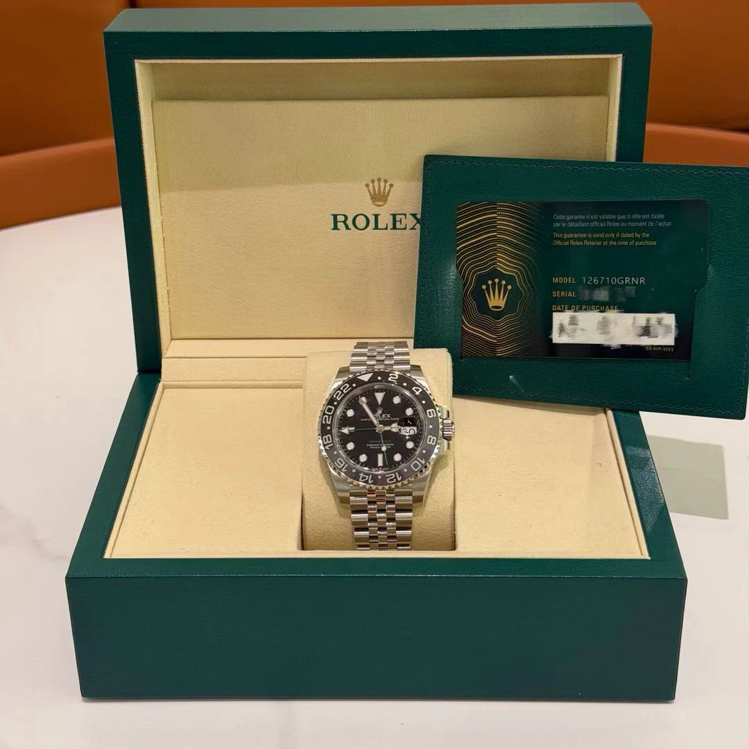 Rolex GMT-Master II 126710GRNR | ROLEX